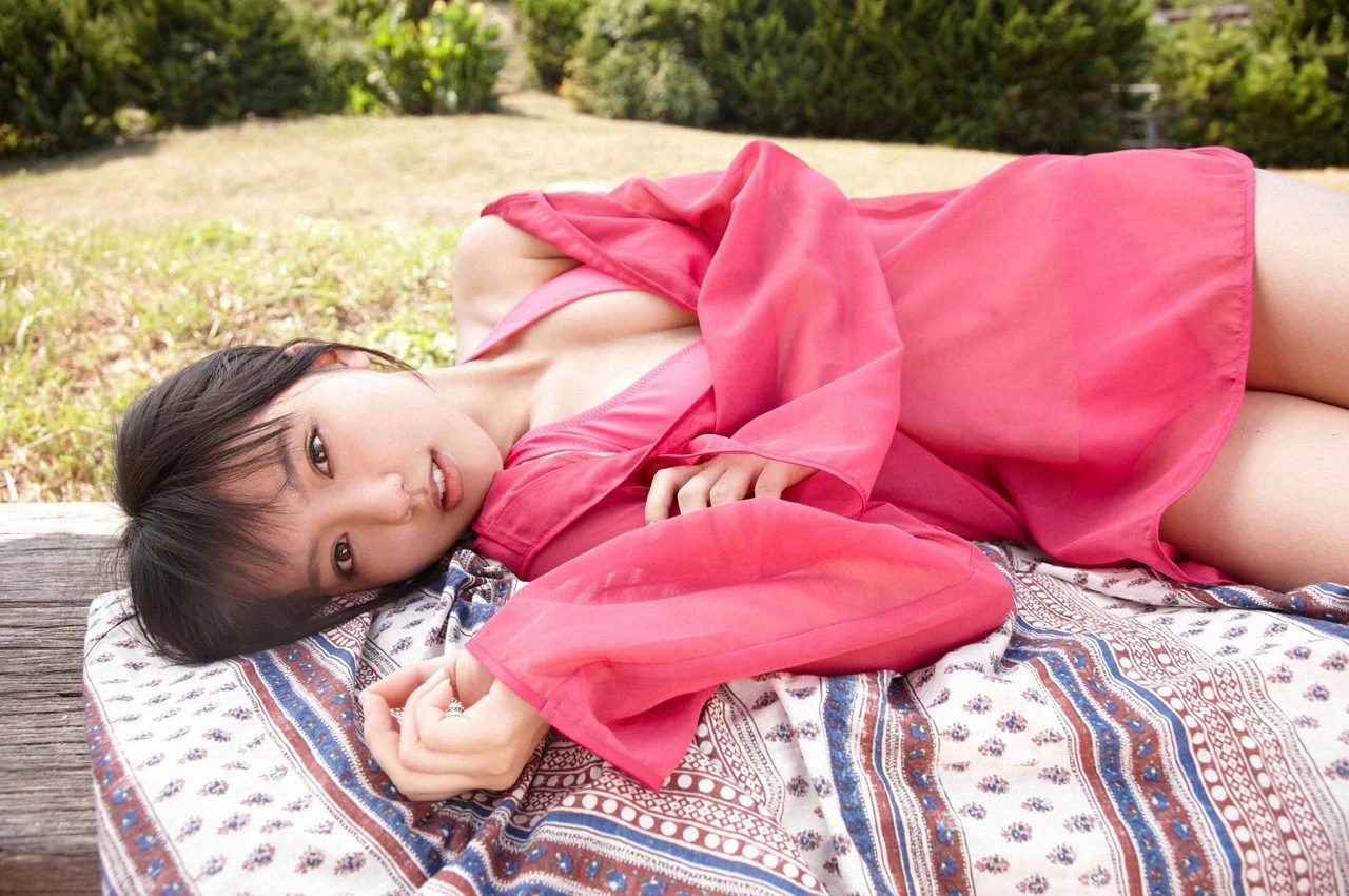 No.105 2010 Special Version Erina Mano 真野恵里菜
